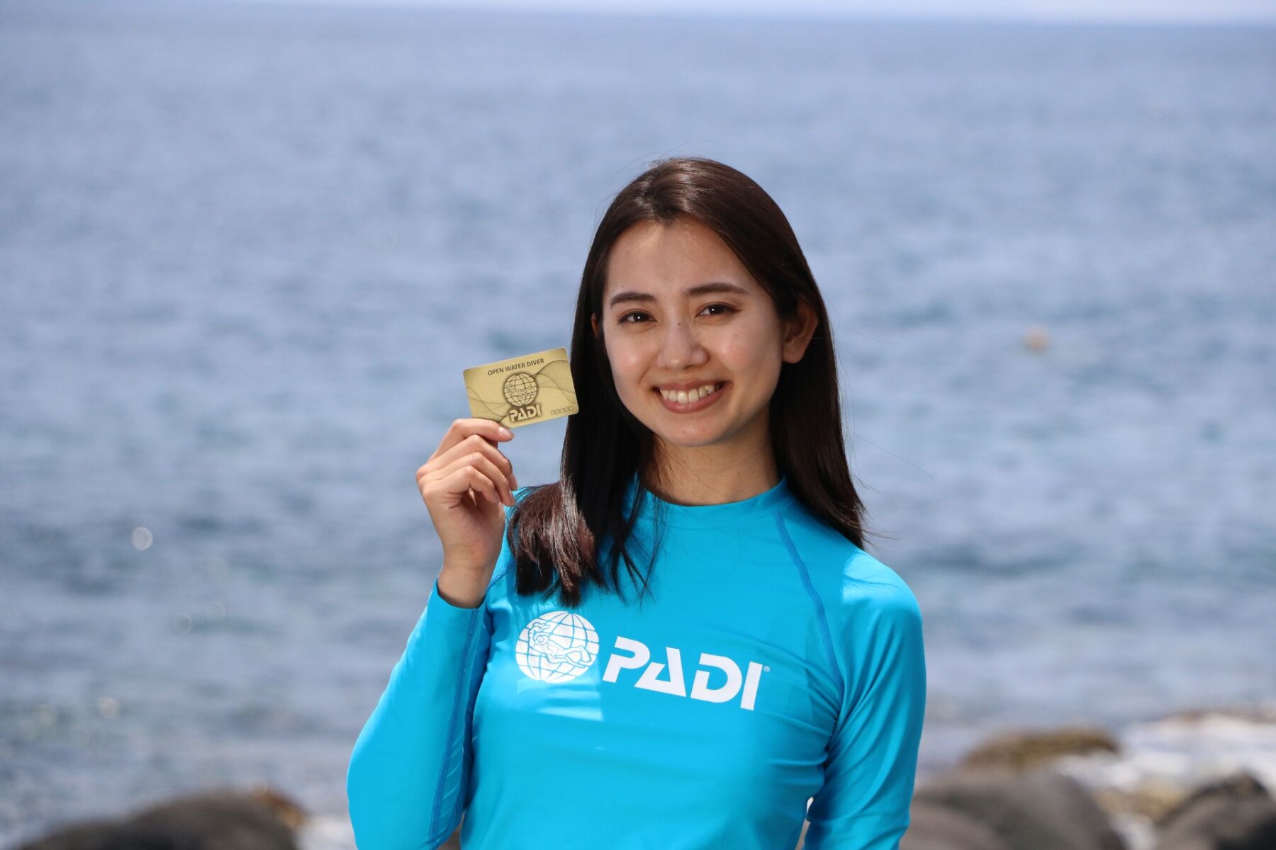 PADIオープンウォーターダイバーコース認定ゴールドカード